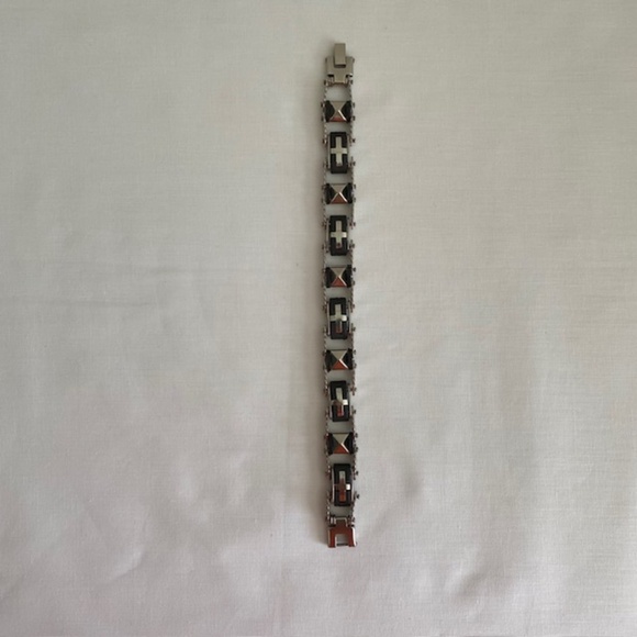 Silver Tone Black Silicone Titanium Metal Bracelet Length 8 1/2" - Picture 4 of 8